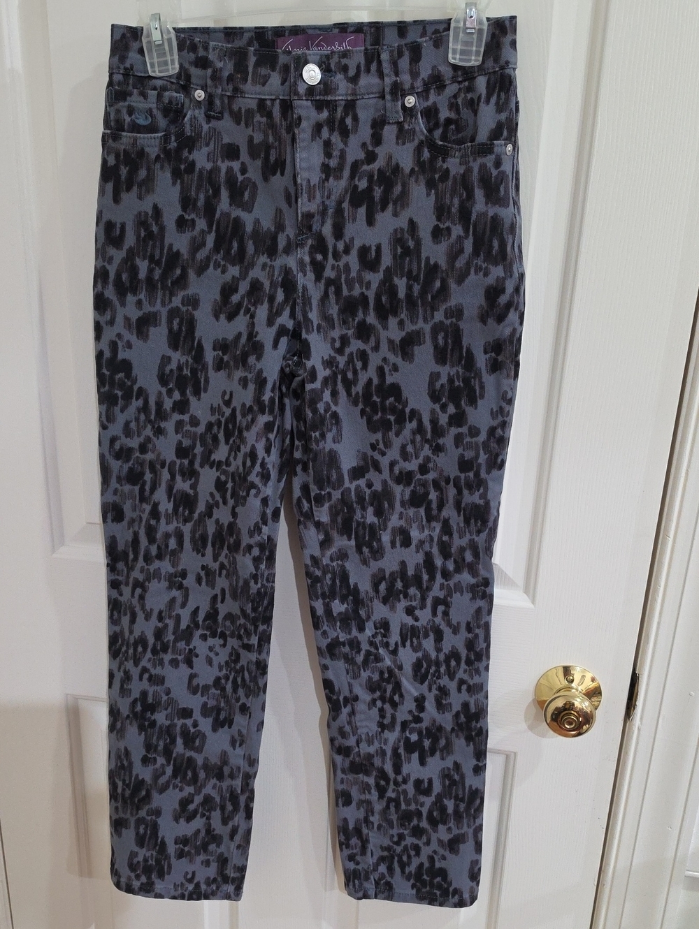 Gloria Vanderbilt Amanda Leopard Print Jeans Gray Black - Size 4PS